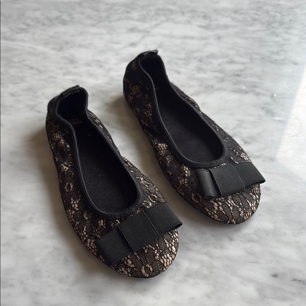 Stuart Weitzman Sally Ballet Flat